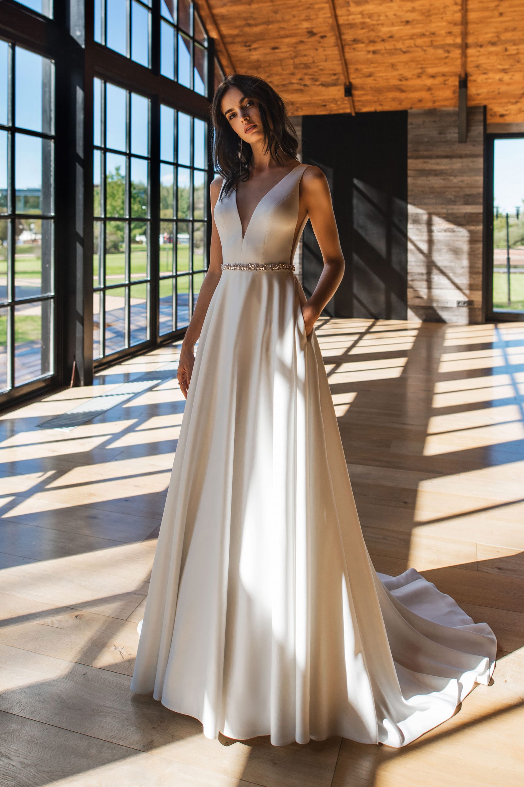 wedding dress Larsen 2