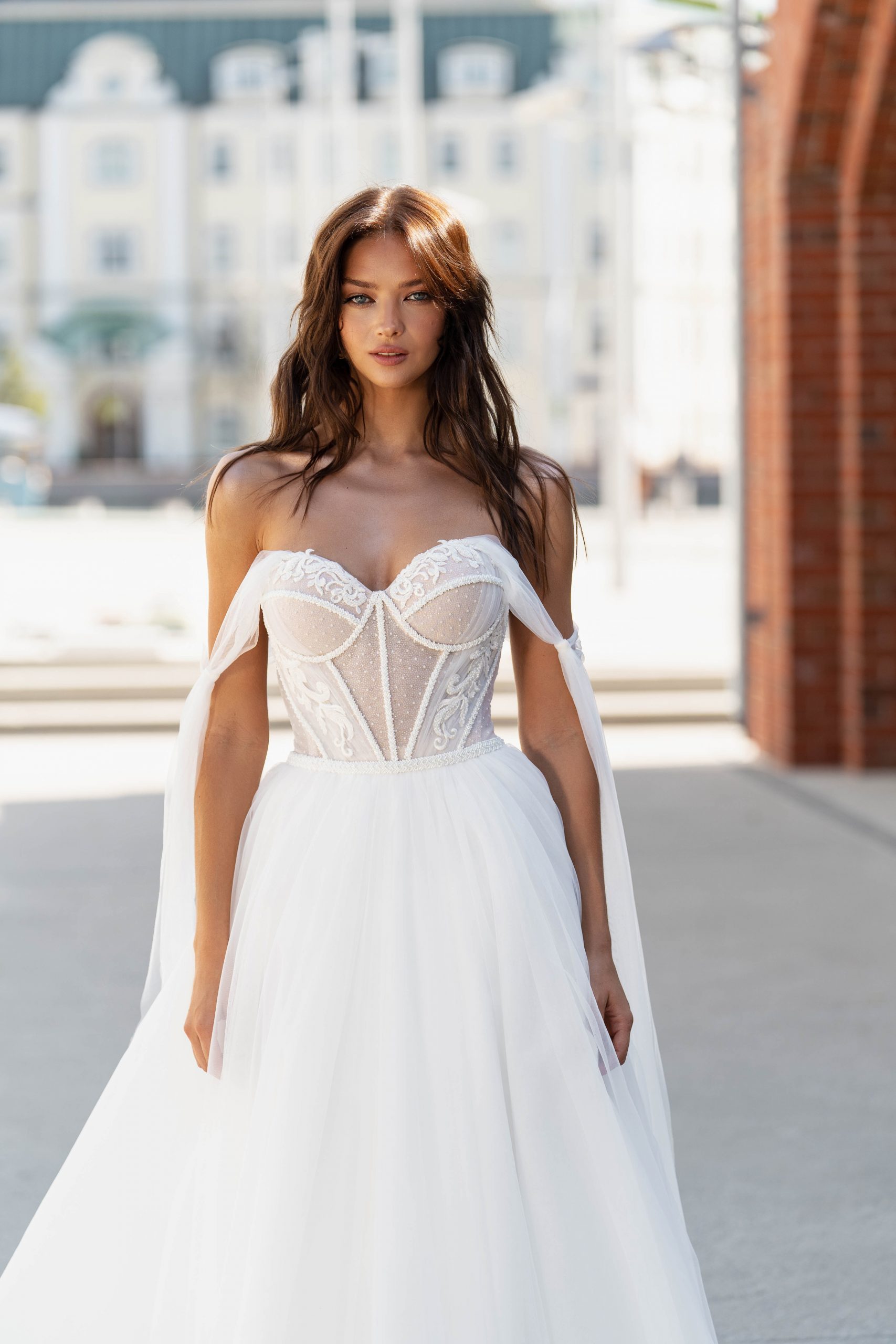 wedding dress Jennifer