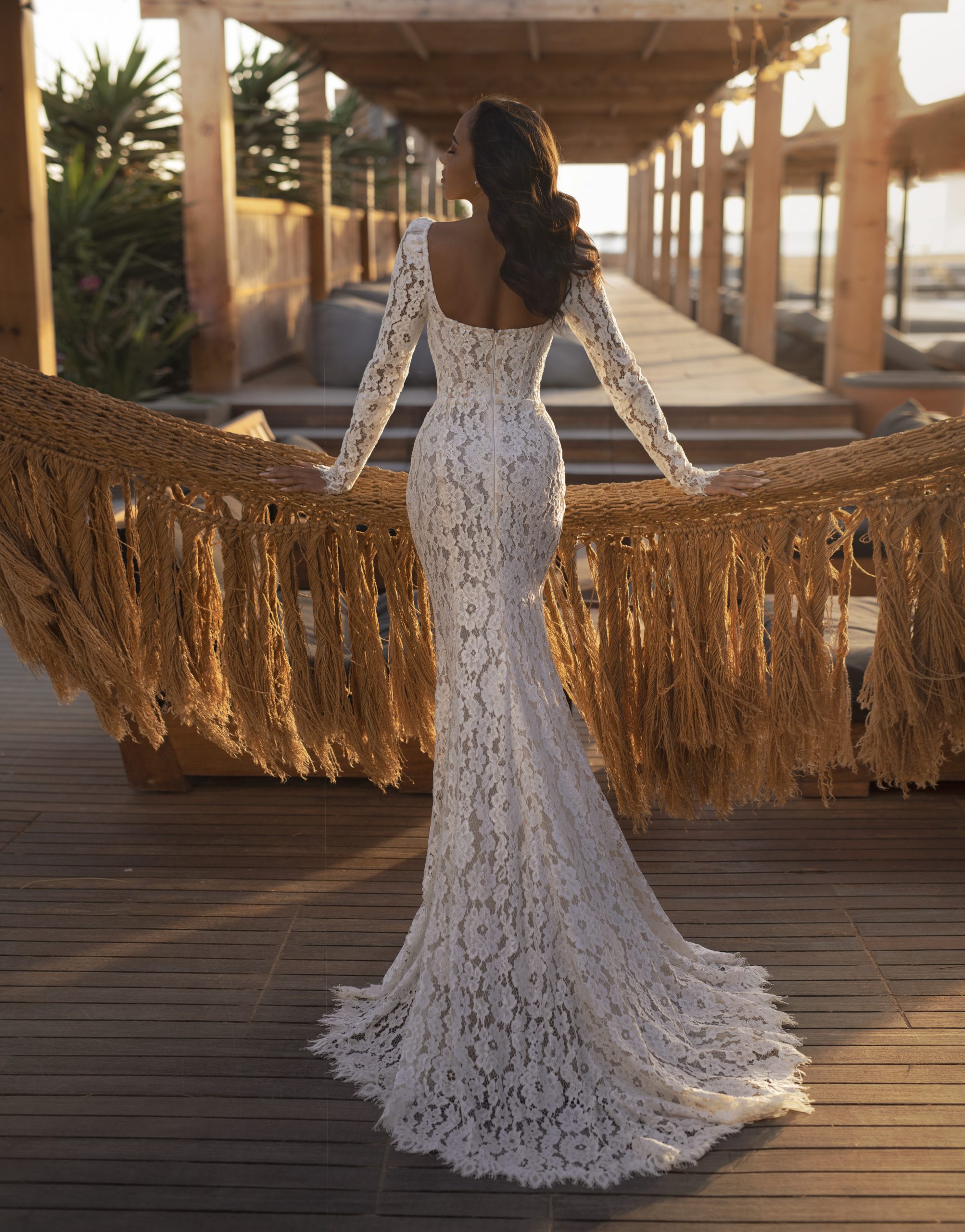 wedding dress Demi
