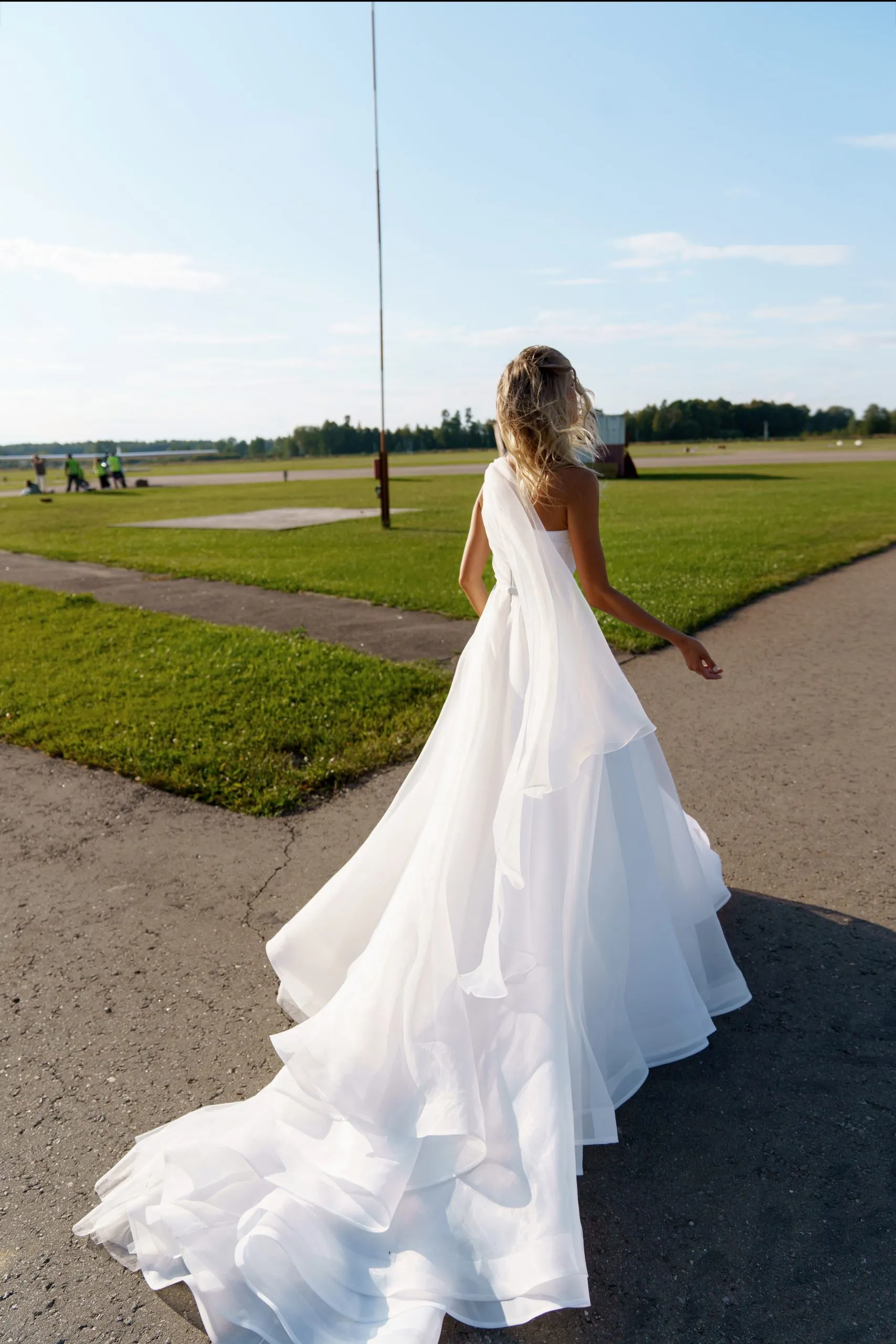 wedding dress Charmel