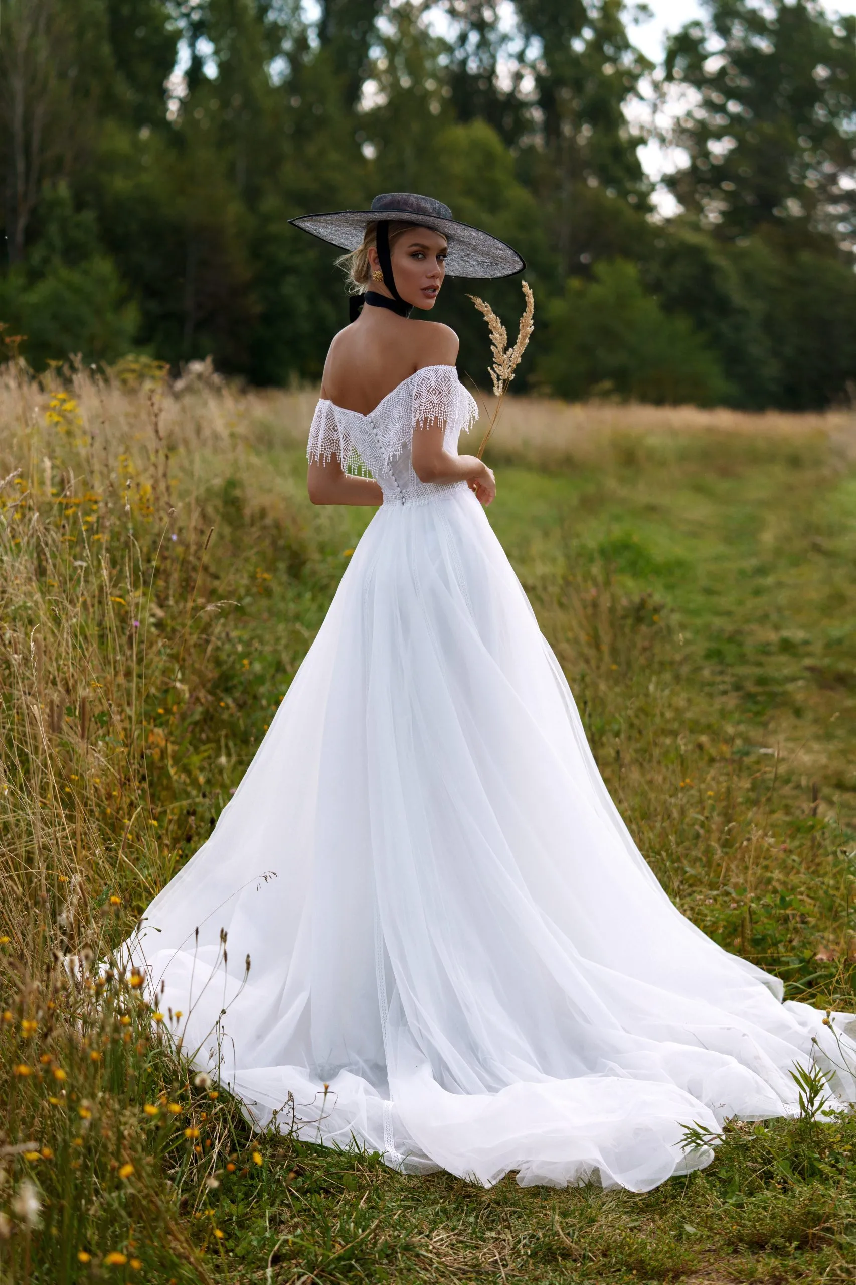 wedding dress Tori