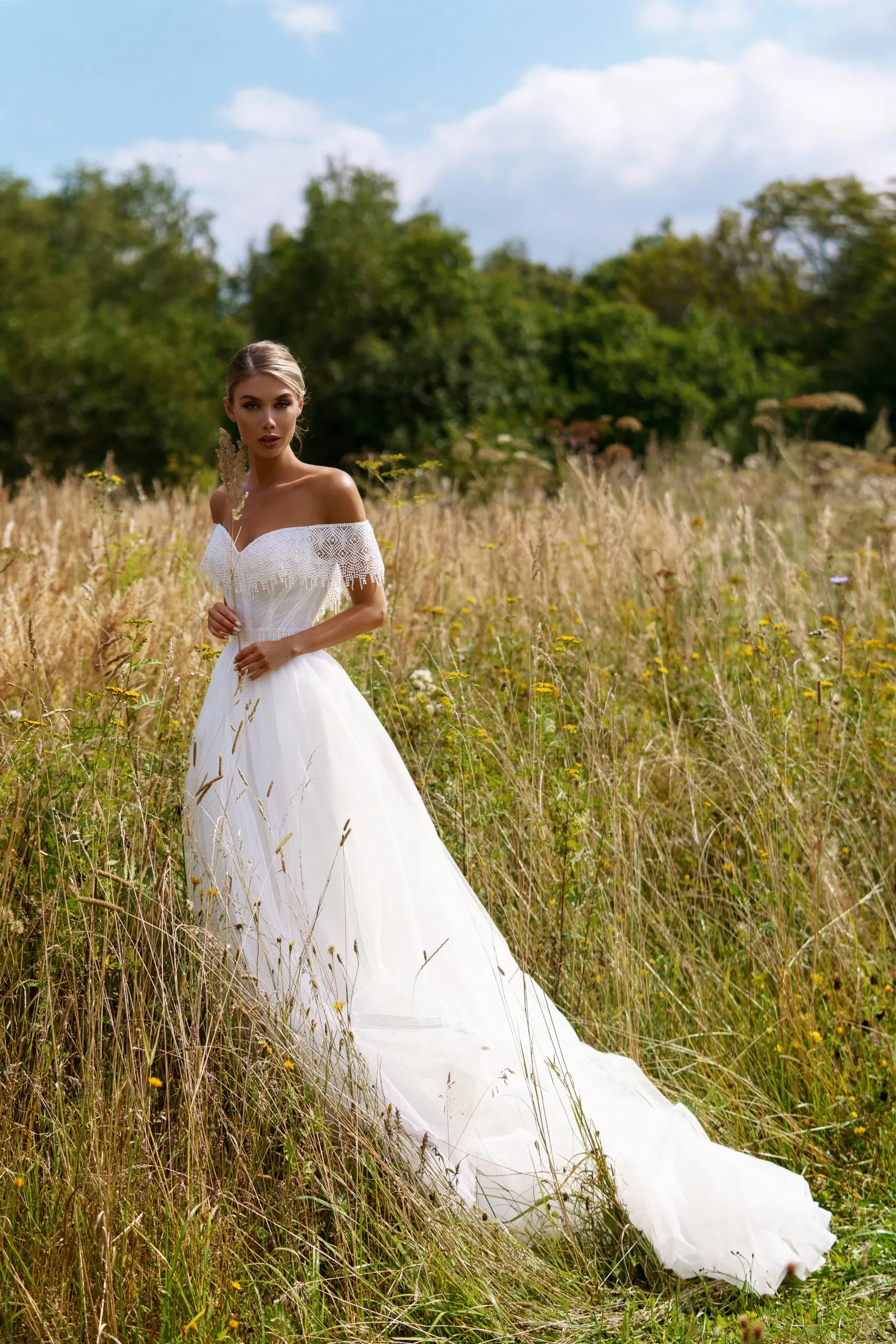wedding dress Tori