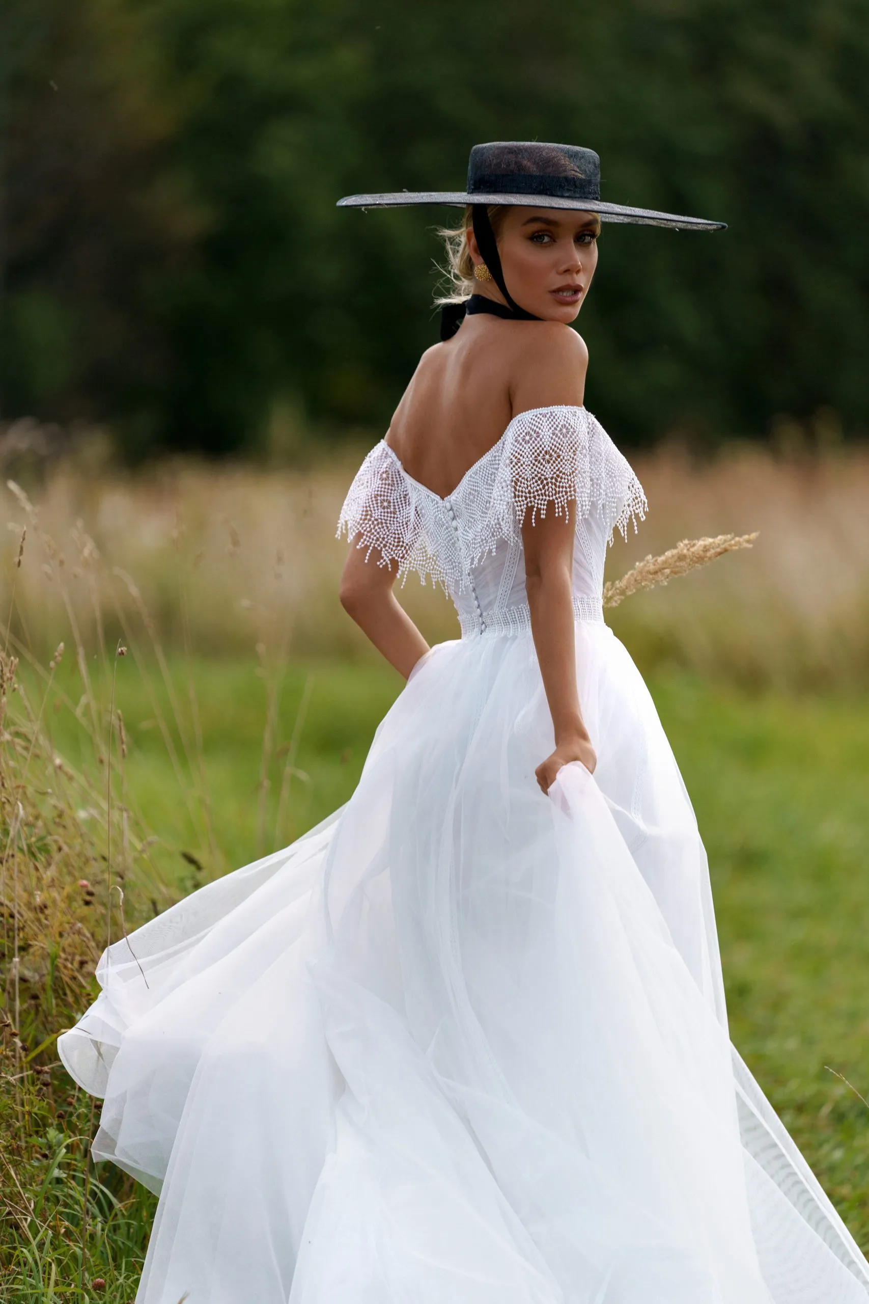 wedding dress Tori