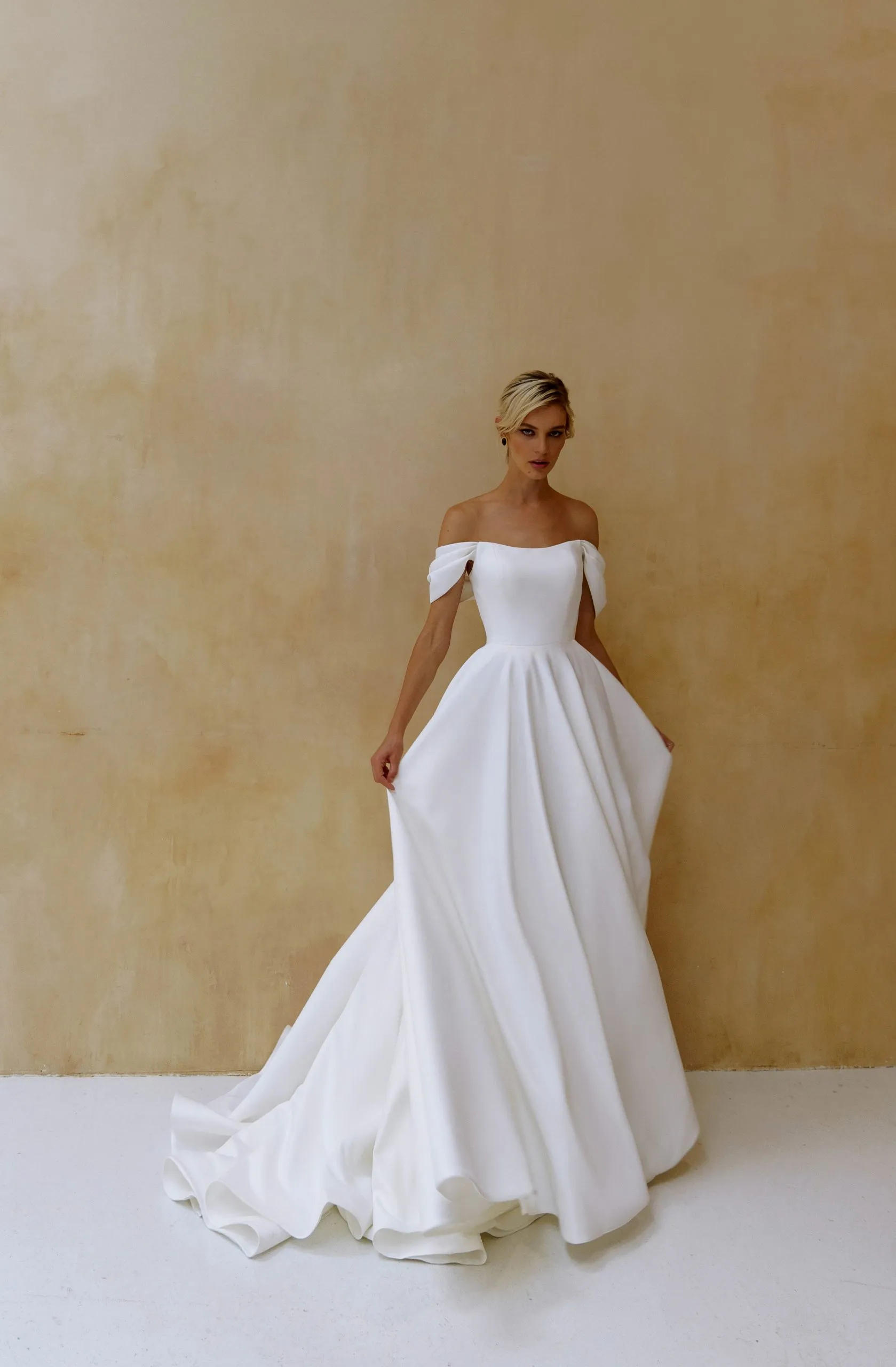 wedding dress Berit