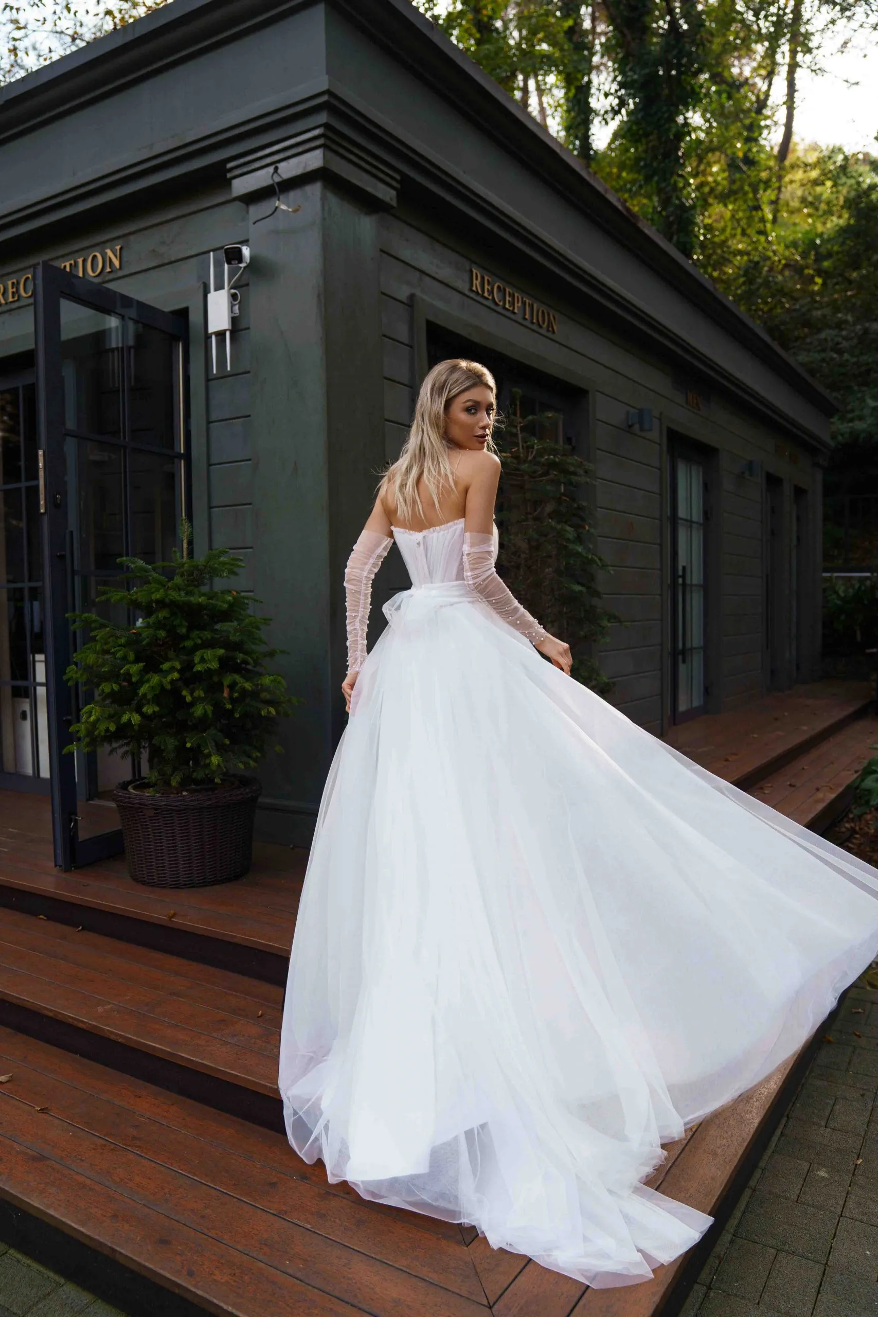 wedding dress Katri