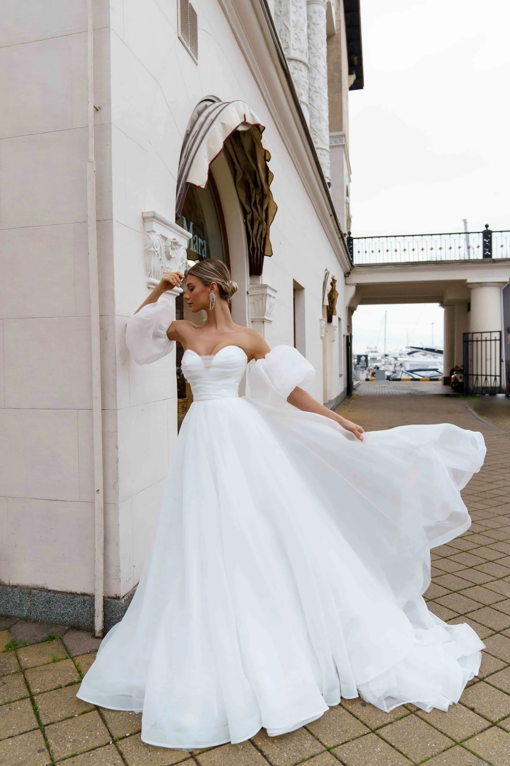 wedding dress Romilda