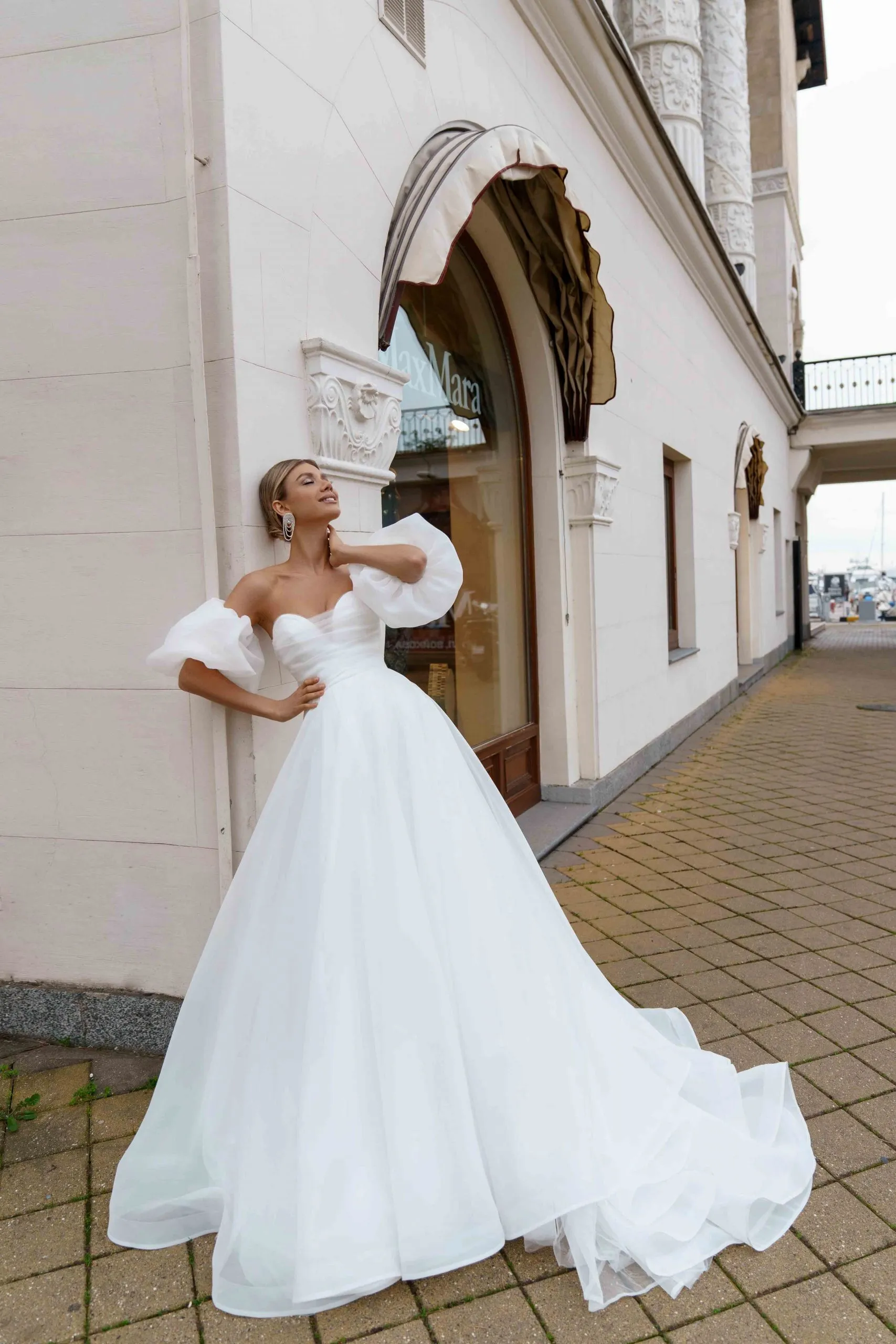 wedding dress Romilda