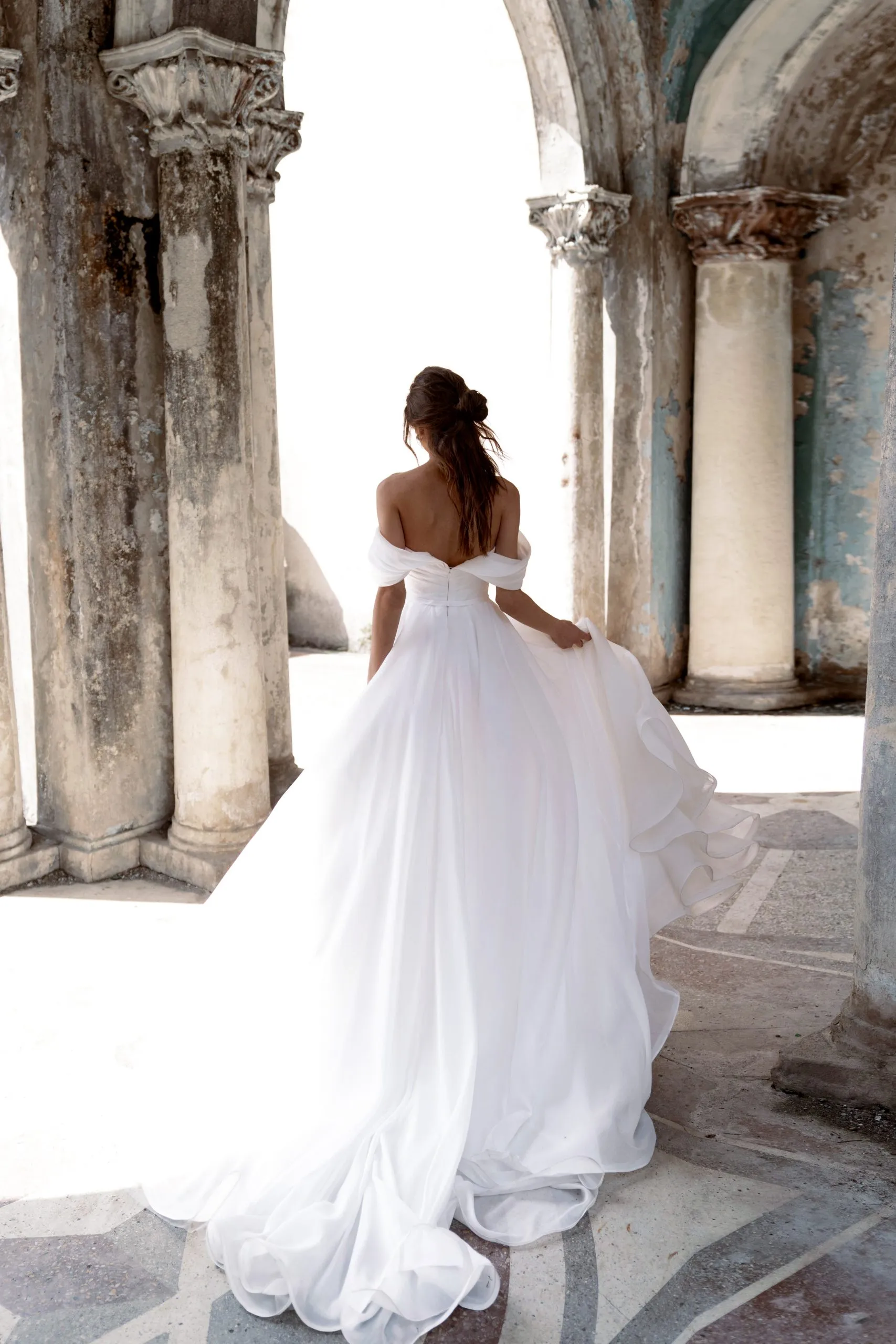 wedding dress Emibet
