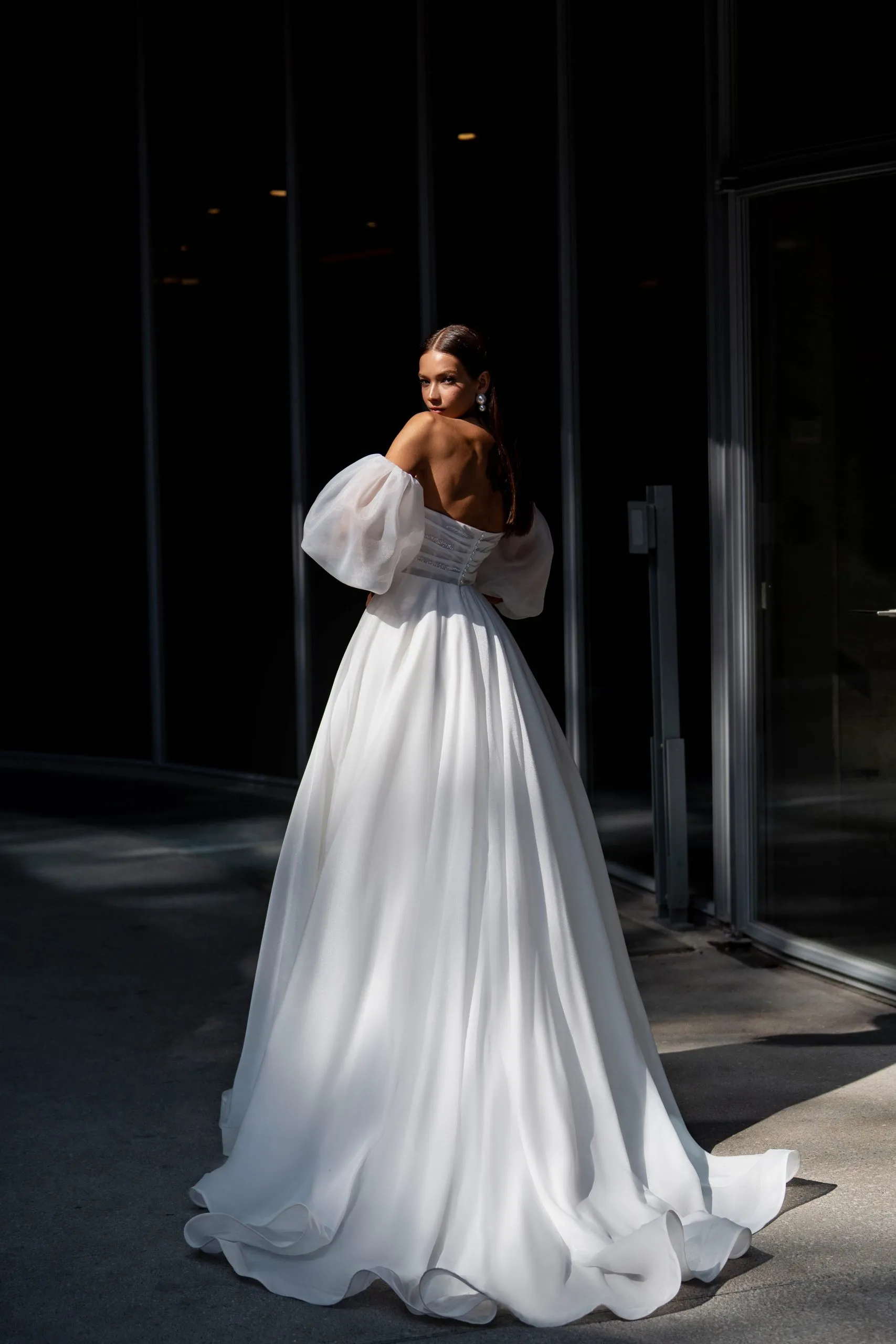 wedding dress Anthony