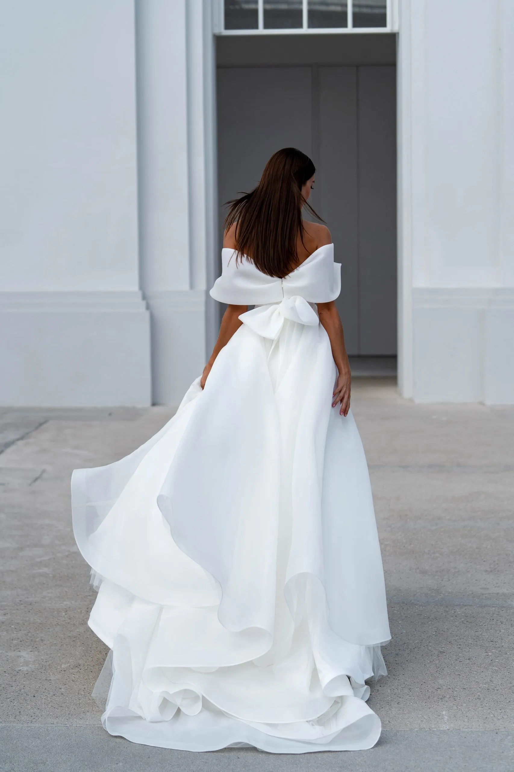 wedding dress Viola
