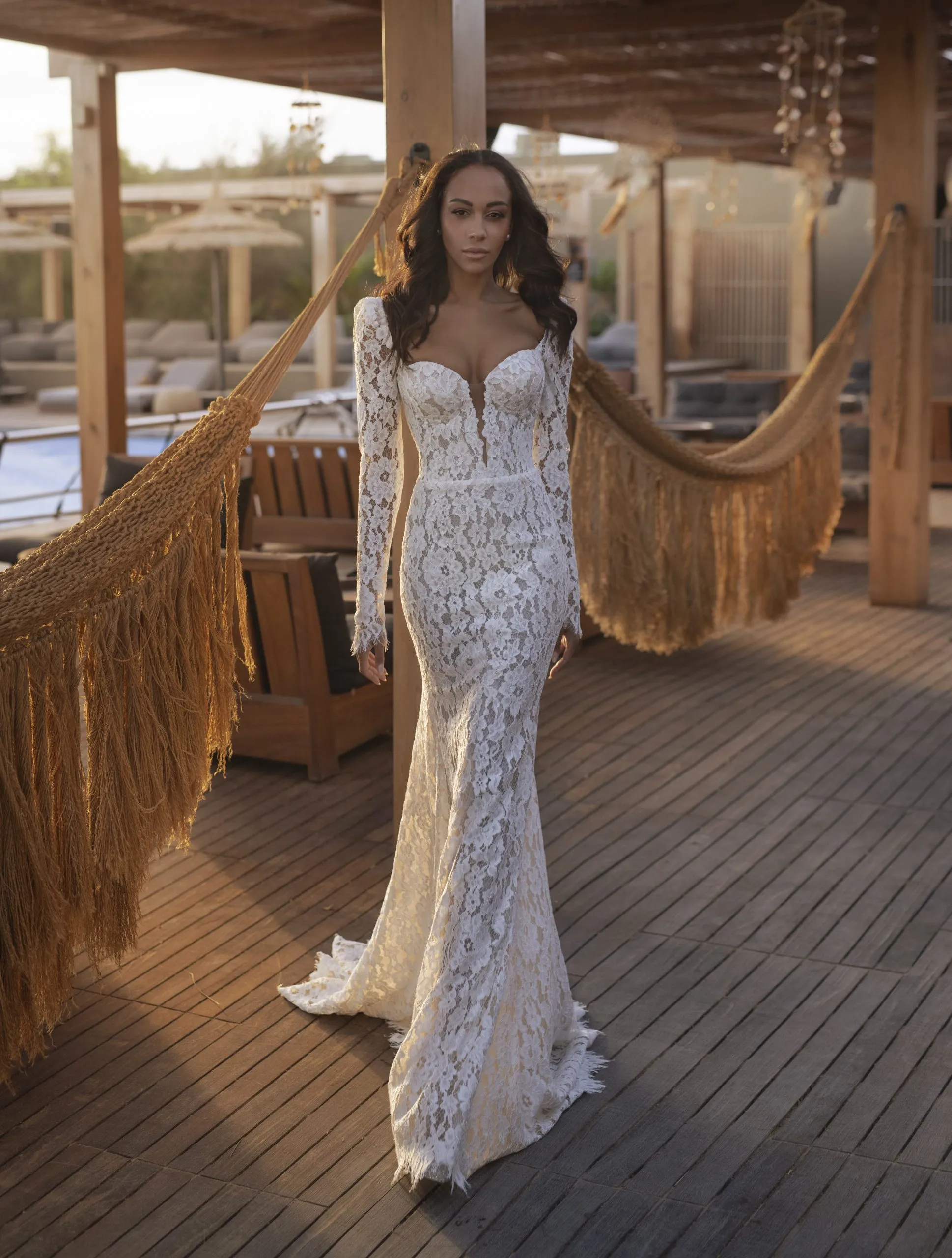 wedding dress Demi