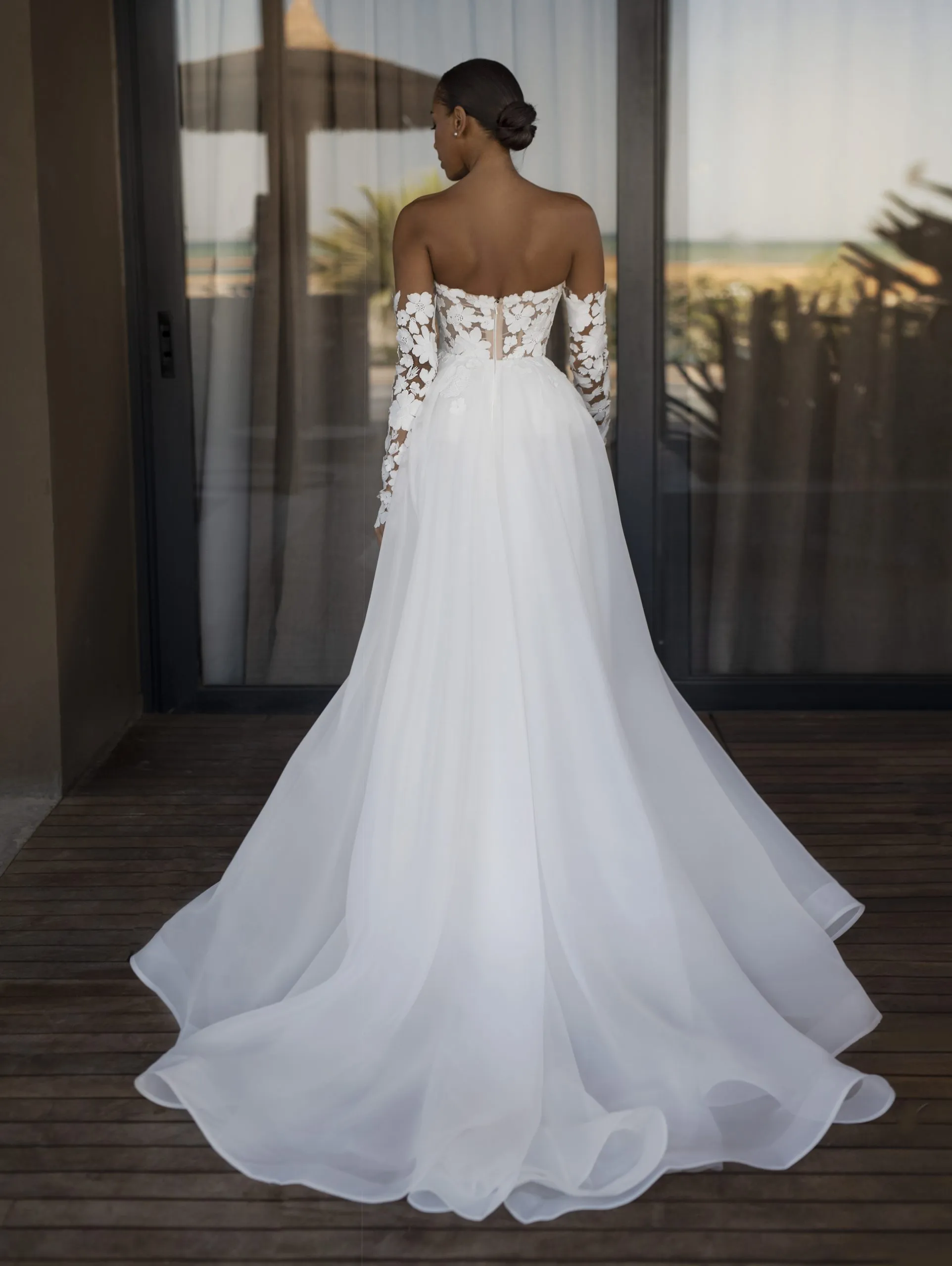 wedding dress Eira