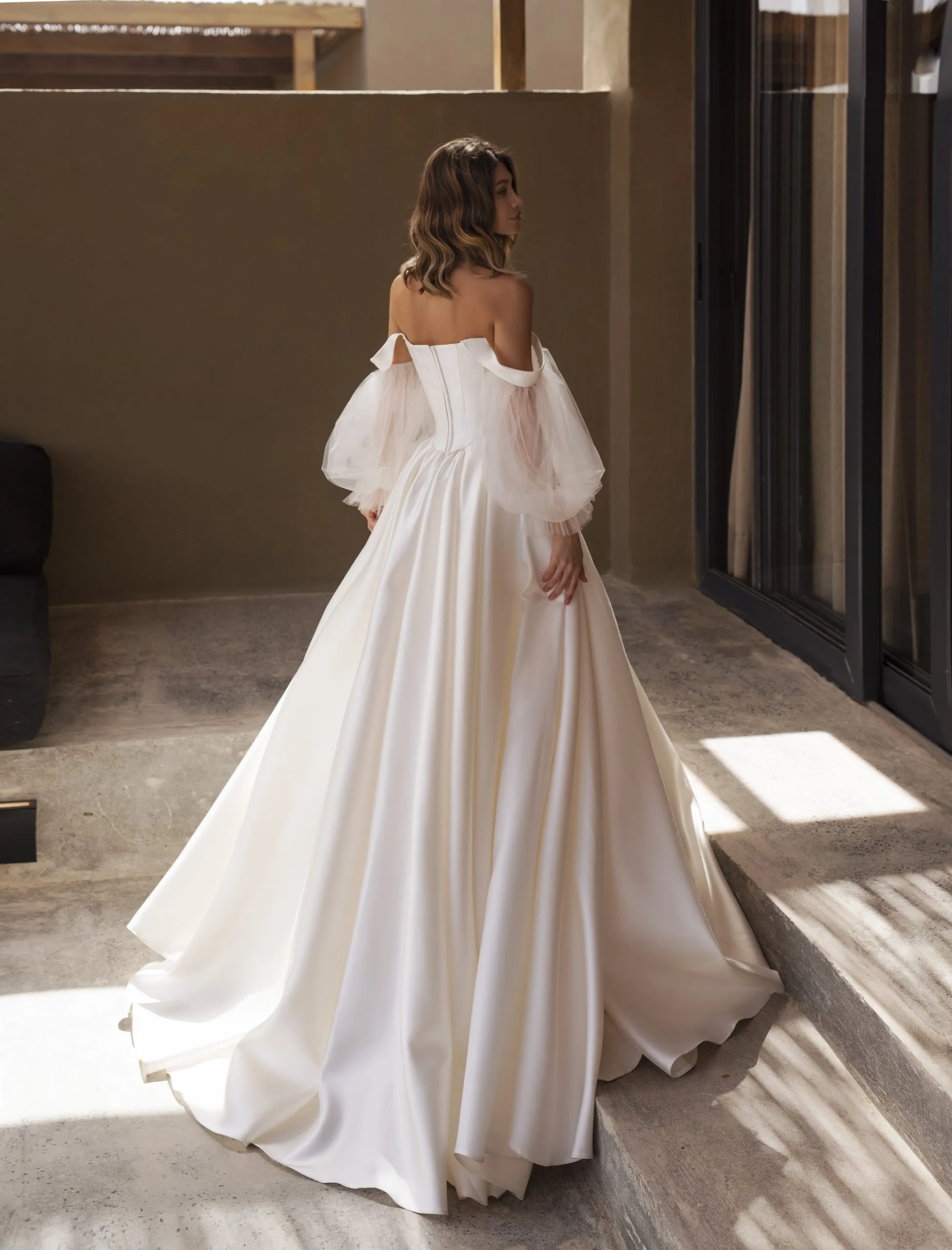 wedding dress Godiva